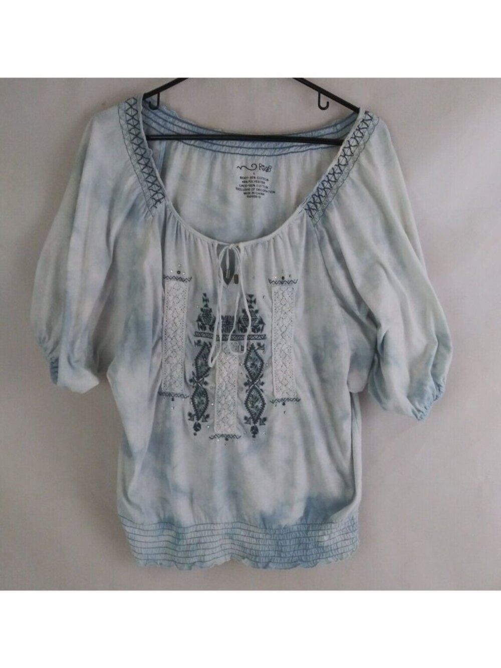 RXB Women's Blue & White Embroidered Beaded Scoop Neck Blouse Size Large